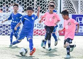 炸金花什么时候该弃（玩炸金花何时选择弃牌？）